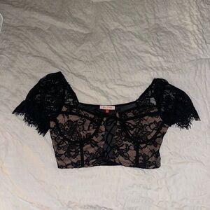 Crop top